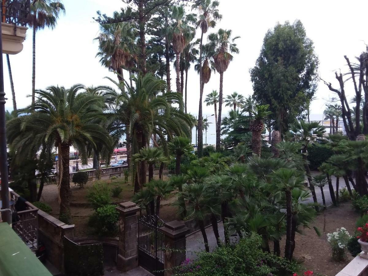 Zona Chiesa Russa Apartment Sanremo Exterior photo